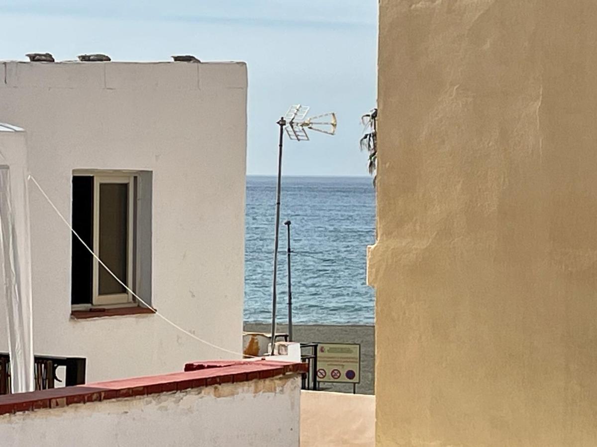 Moderno Piso De 3 Dormitorios En La Playa De Rincon De La Victoria Malaga Екстериор снимка