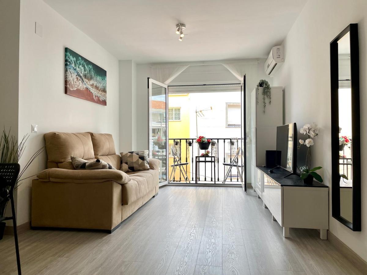 Moderno Piso De 3 Dormitorios En La Playa De Rincon De La Victoria Malaga Екстериор снимка